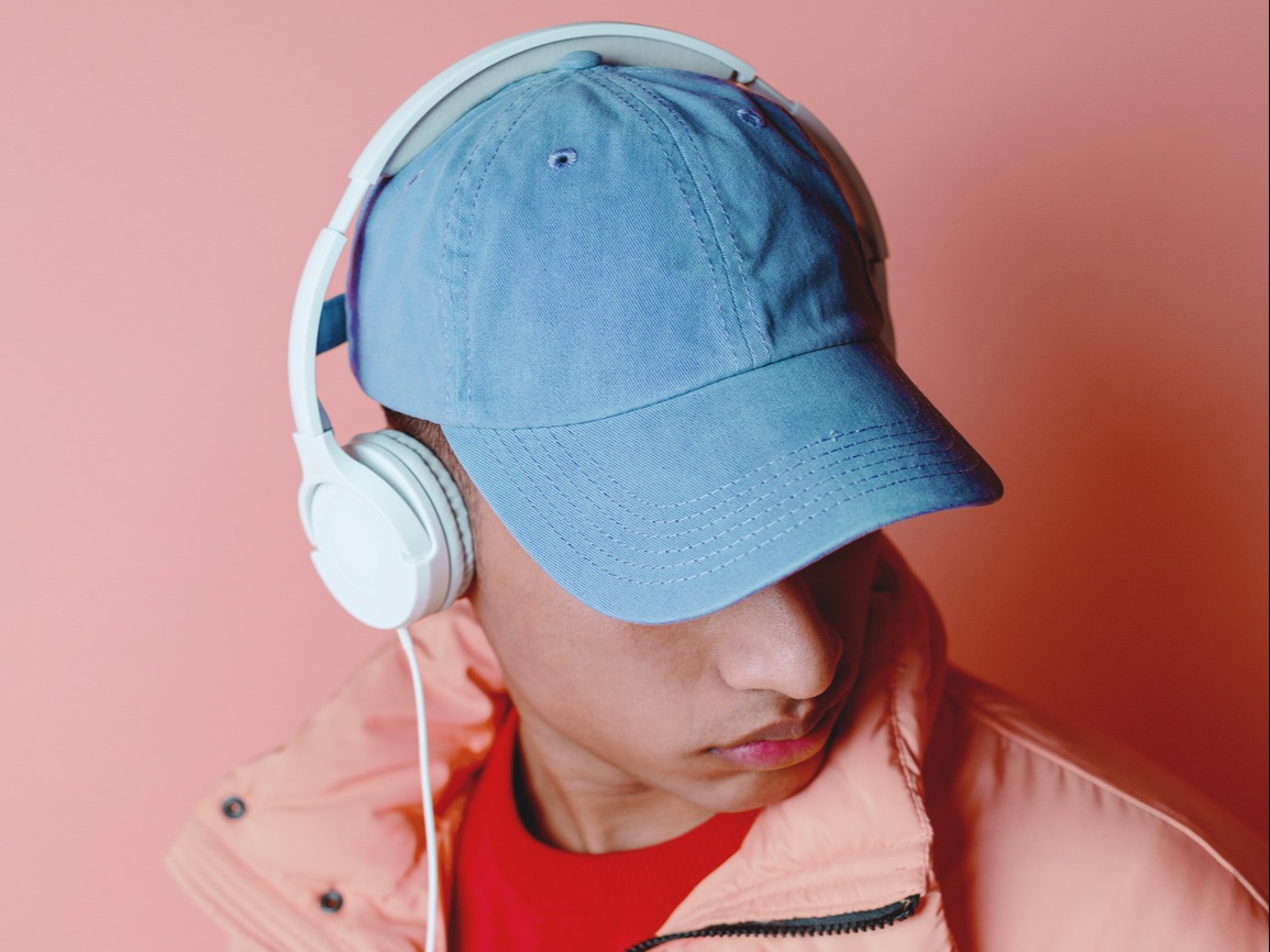 How to Wash a Baseball Cap (the Right Way)