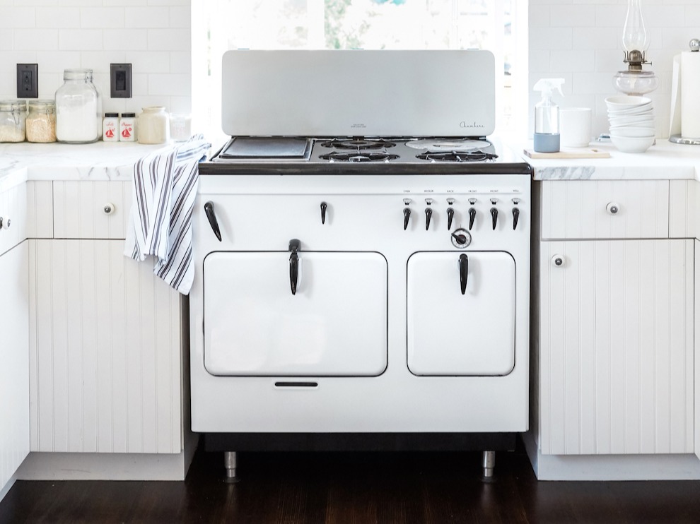 How to Clean Your Oven: A Deep-Cleaning Deep Dive