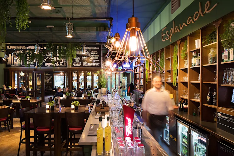 Grand Café Esplanade-1