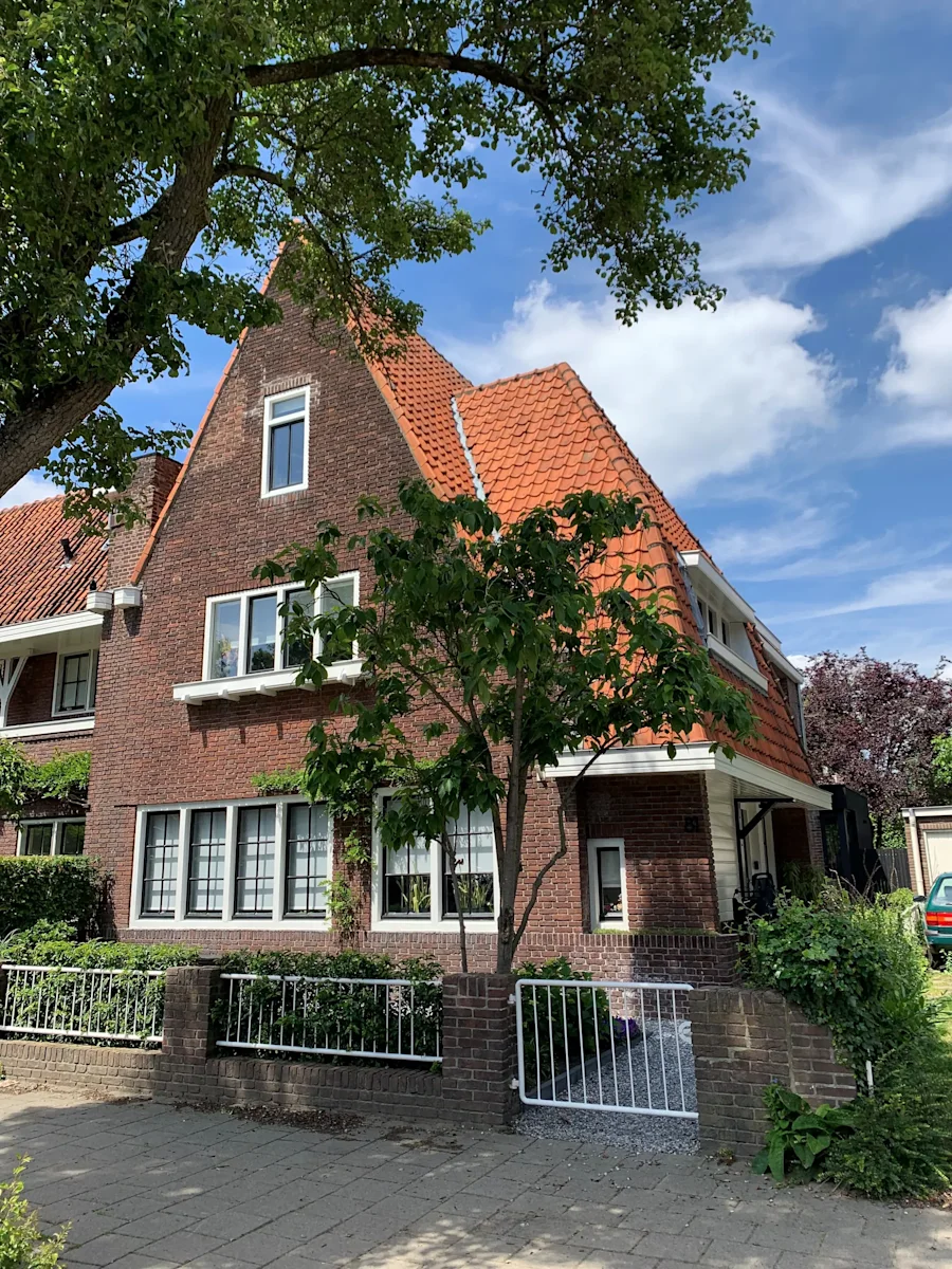 zusterhuis-oirschot 974181377