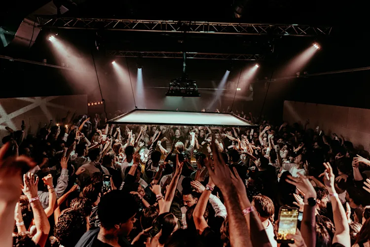 Kopie van 20251123 0005 DAYCARE BRADAMEDIA IM 5462