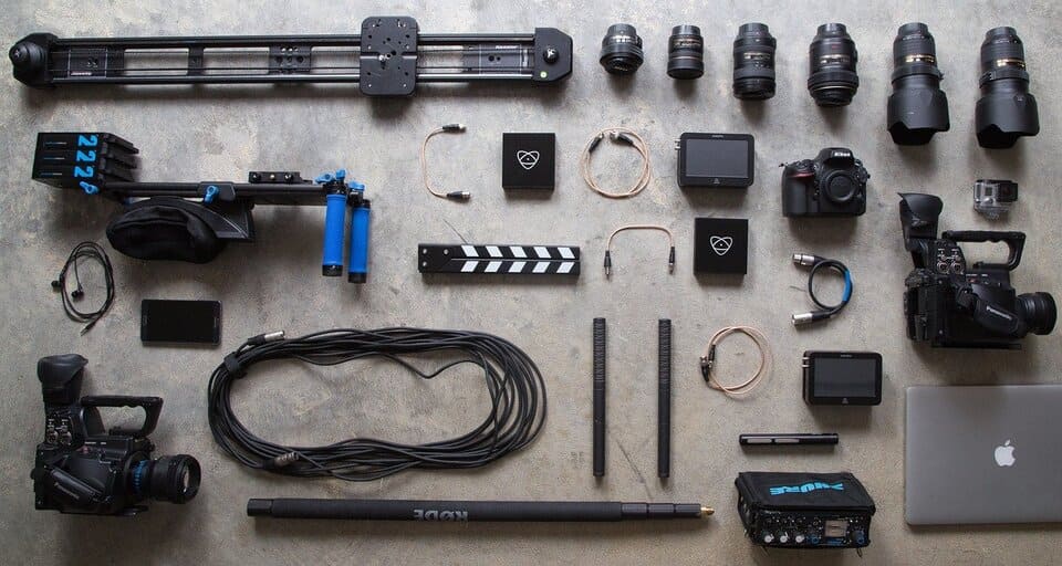 amon-equipment