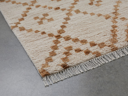 Hand Knotted Lattice Rug