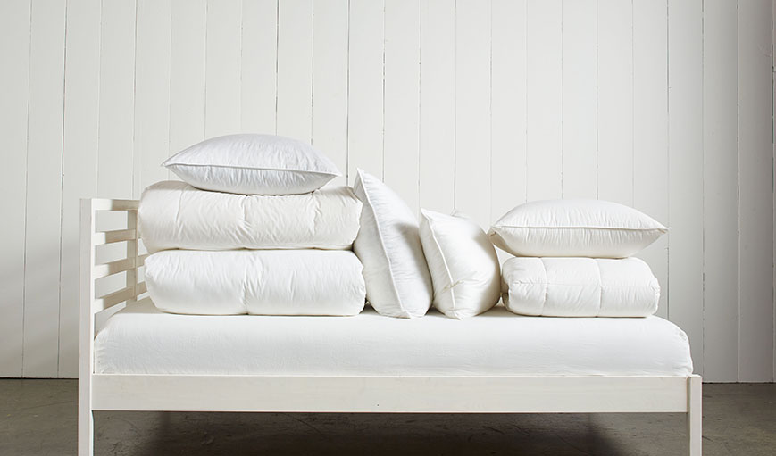 How To Keep Comforter From Sliding Off The Bed – Organic Textiles