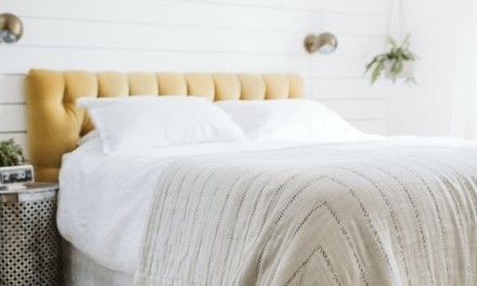 tufted headboard 