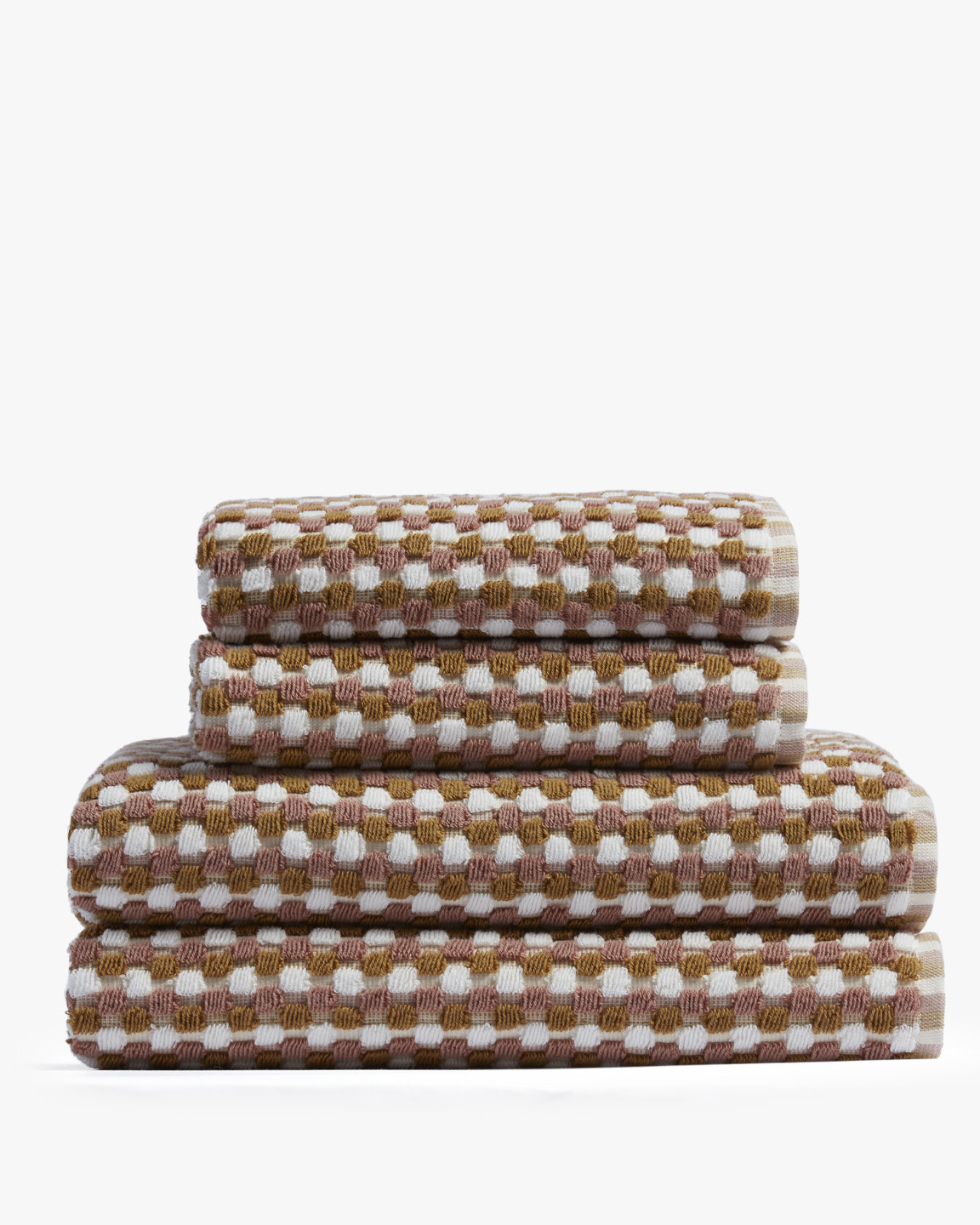 https://images.ctfassets.net/ltric1hkjv72/318WMkqAkTNZpHaDvhjGiA/c1ed9bd16e607023c6dfb29405030dd2/organic-cotton-mosaic-towels_ochre_lightbox_cpg.jpg?fm=jpg&fl=progressive