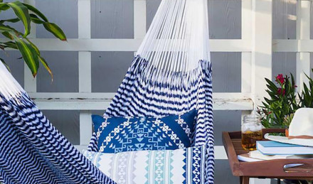 A blue and white hammock 