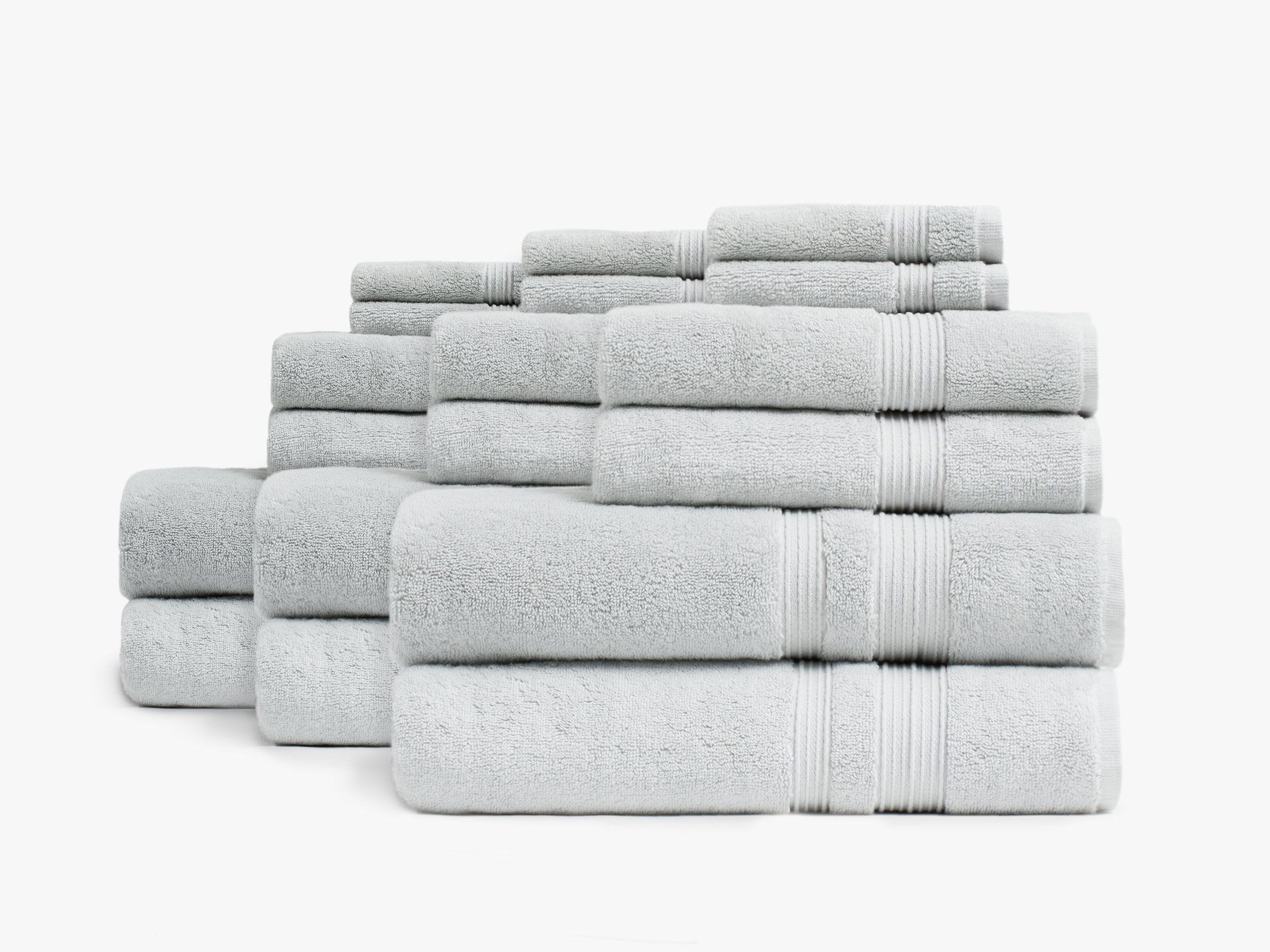 https://images.ctfassets.net/ltric1hkjv72/3WJfPkGP9x6KiqezwWjzFO/64a84d835345b1a718a8af1db15d6e78/classic-turkish-cotton-supreme-towel-bundle_mineral_lightbox_040.jpg