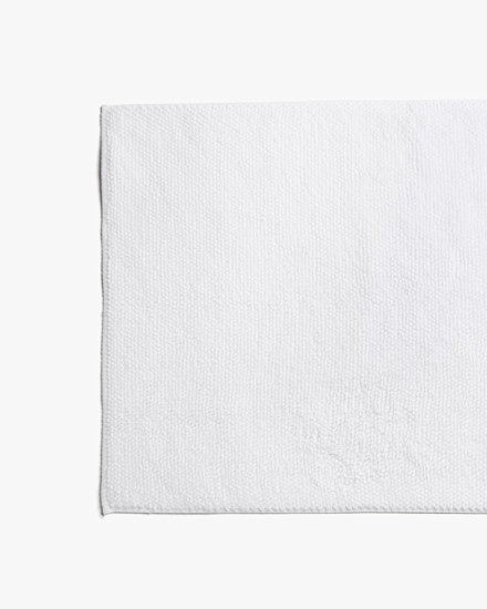 White Looped Bath Rug