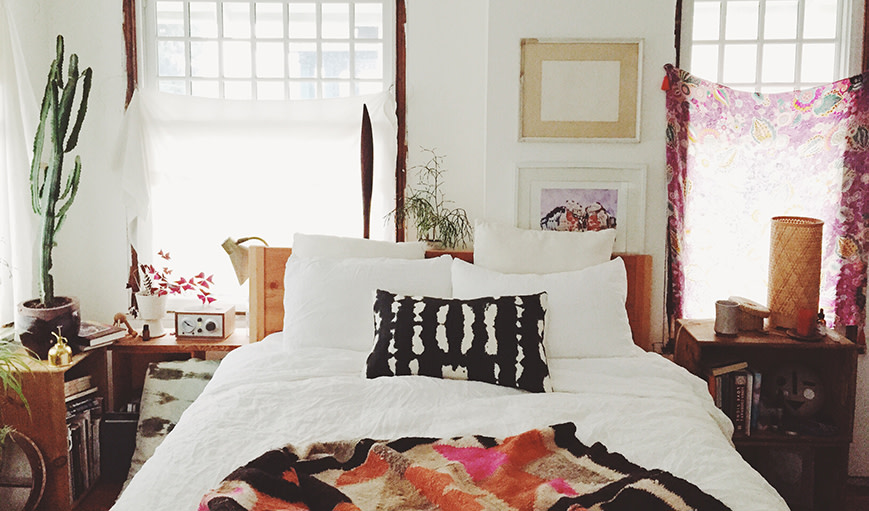 How to Give a Bedroom Good Vibes, With Emily Katz