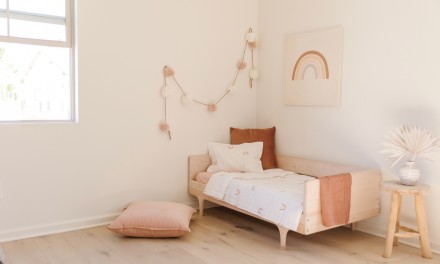 Quincy's bedroom with Sunburst bedding. 