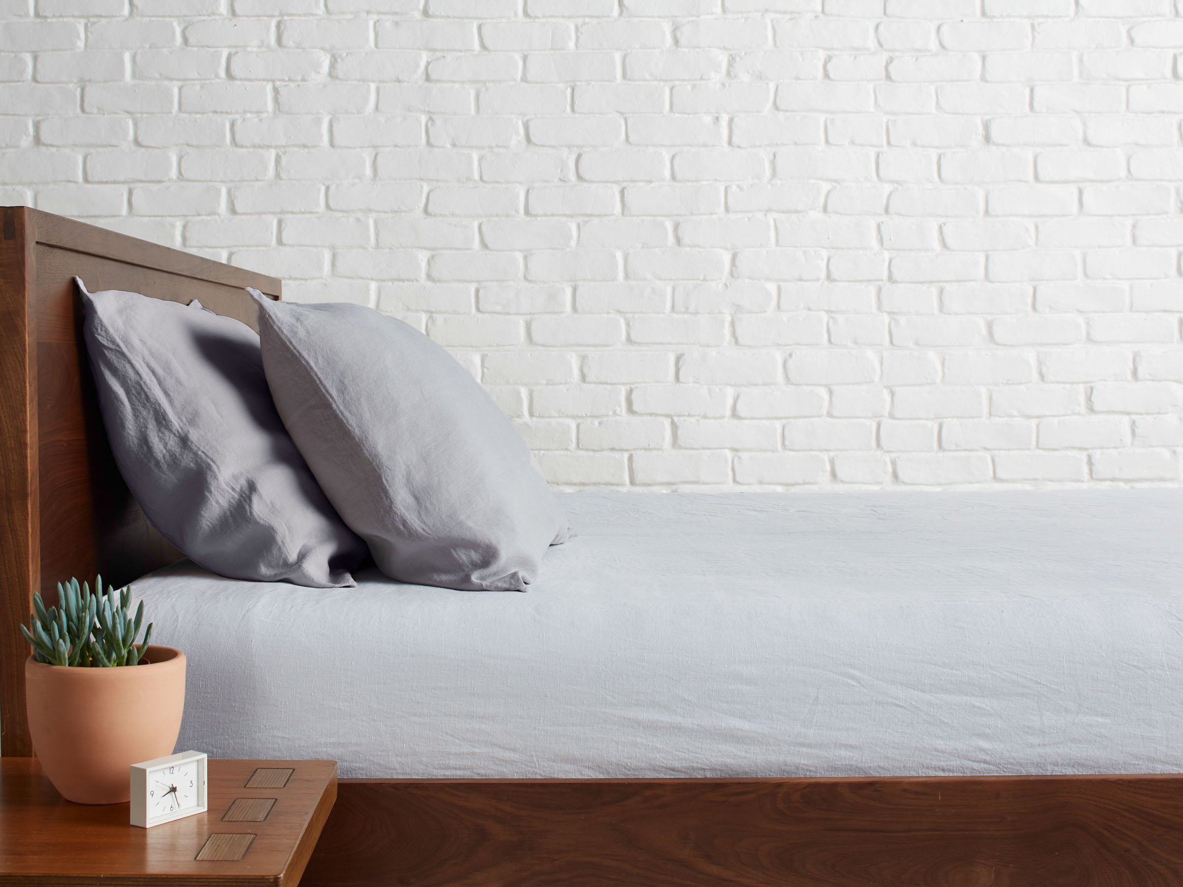 parachute linen pillowcases