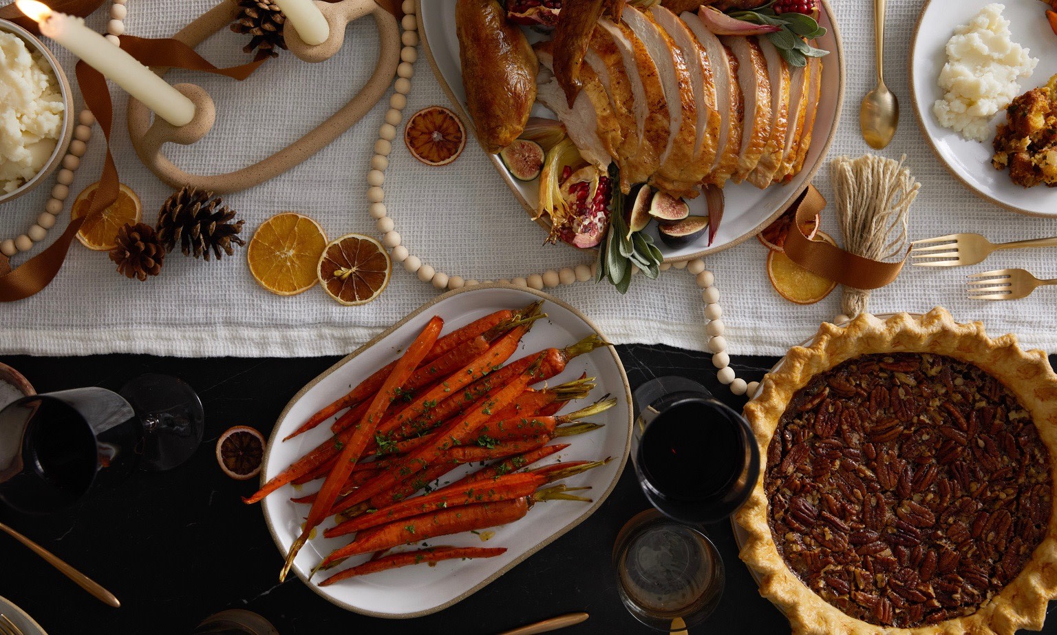 Holiday table with pecan pie. 