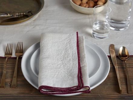 Contrast Edge Napkins