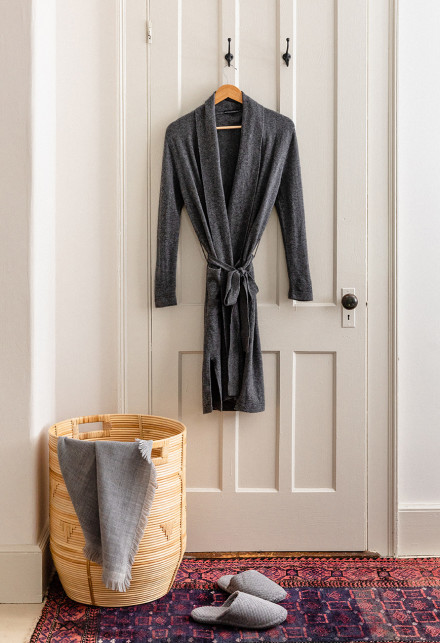 Cashmere robe