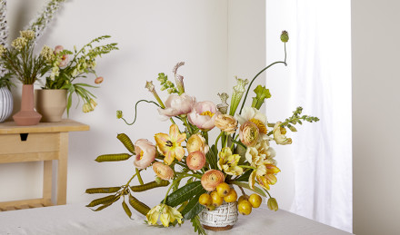 Spring Floral Arranging, With Yasmine Mei