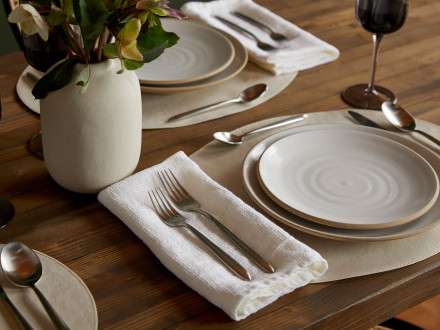 Velo Flatware Set