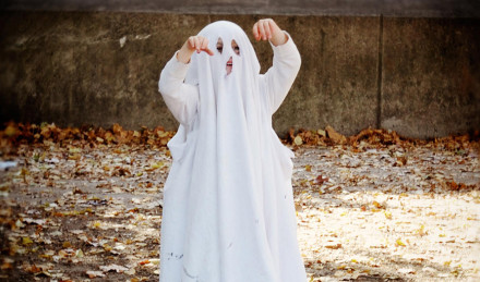 DIY Halloween Costumes: How to Use Your Old Sheets