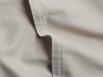 organic-soft-luxe-pillowcase-set bone-with-cream detail