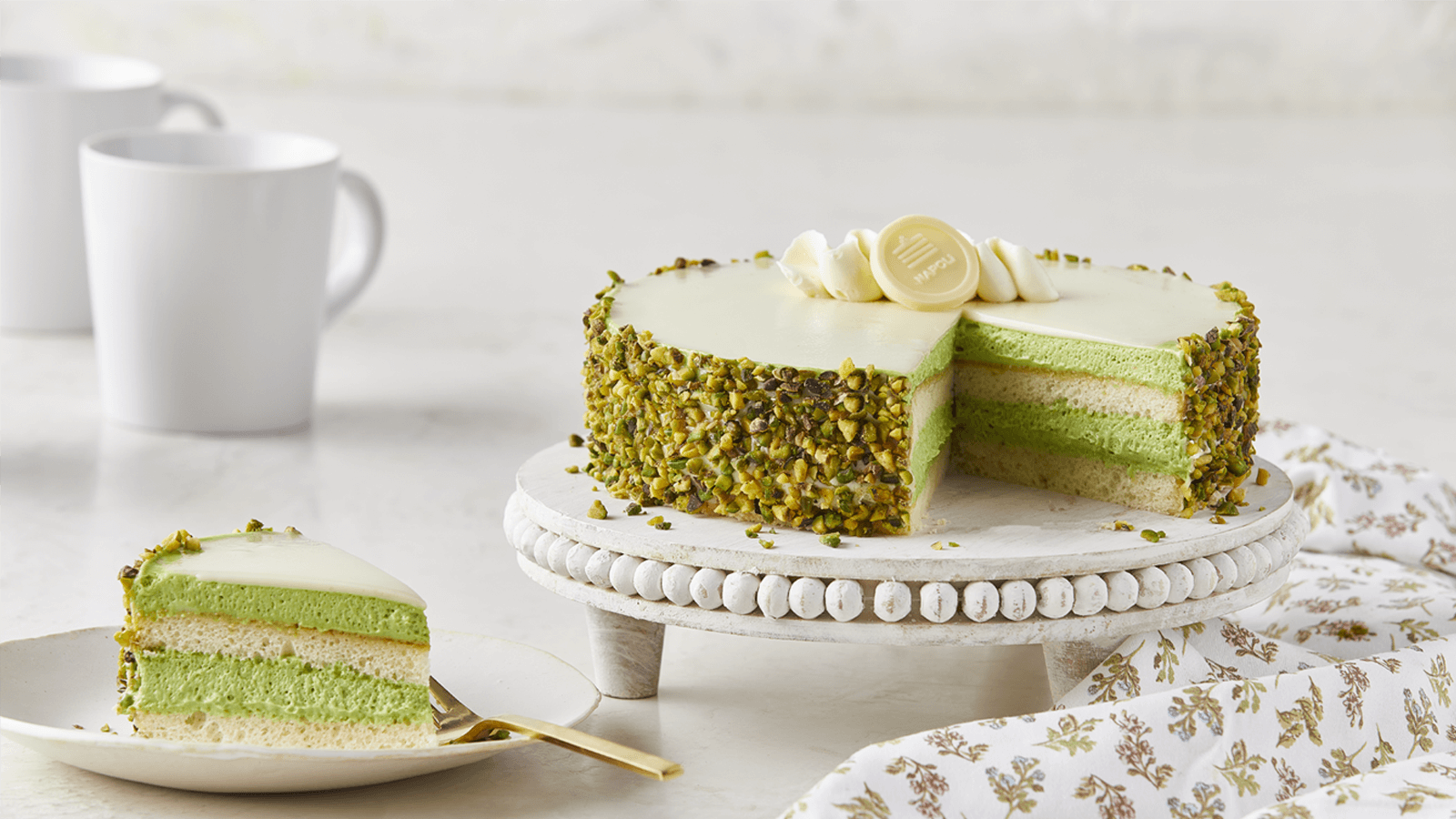 PISTACHIO ALMOND HONEY CAKE 07 29 220681 (1)