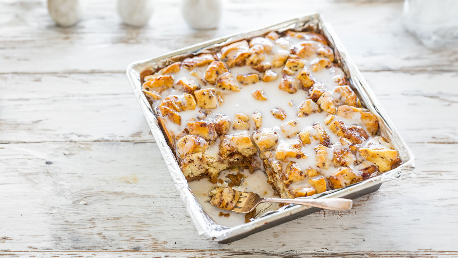 Pumpkin Cinnamon Roll Casserole