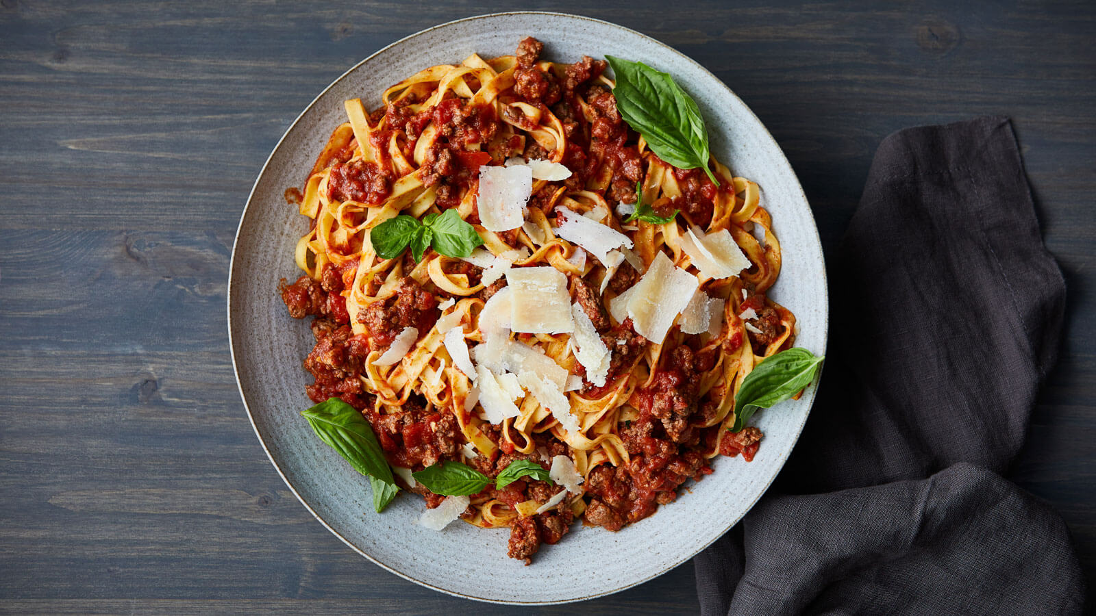 Fettuccine with Meat Sauce
