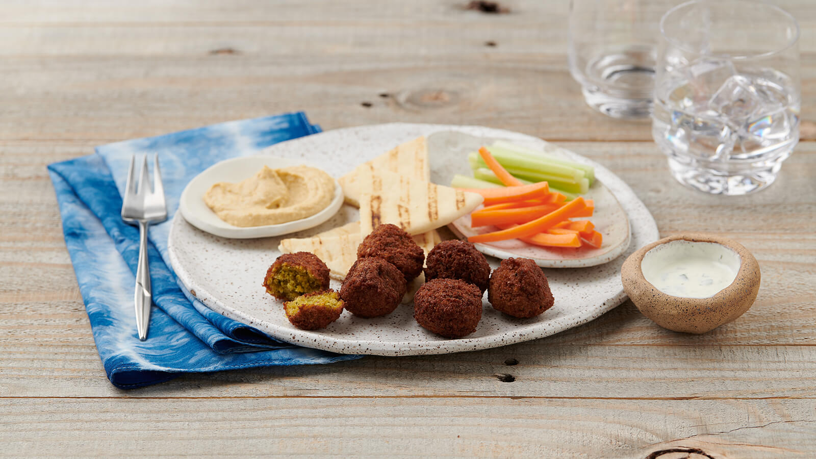 Falafel Snack Tray