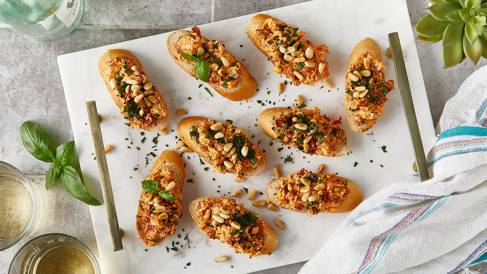 Sundried Tomato Goat Cheese Spread