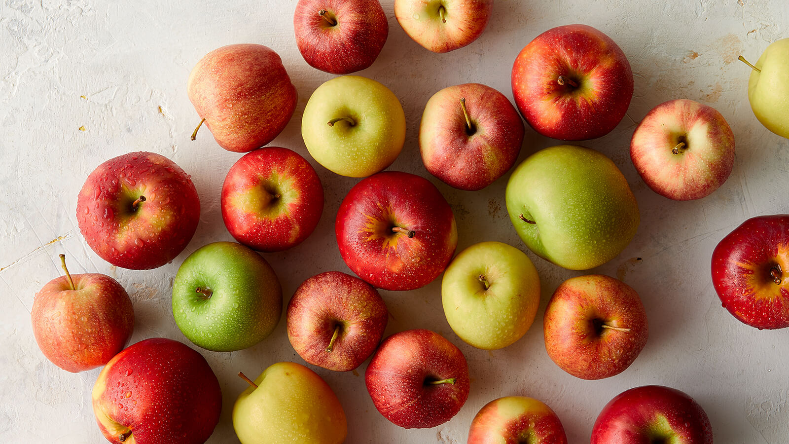 Seasonal Apple Guide, Learn About Apple Varieties