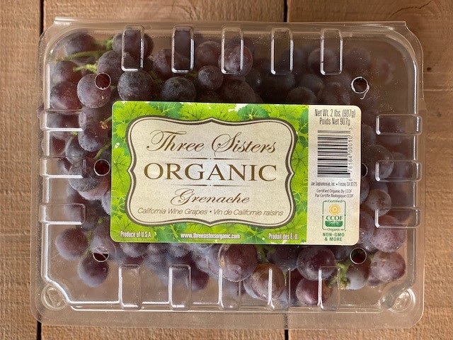 Organic grapes 
