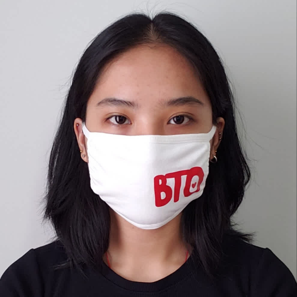 Image of person modelling Mask 3-pack item on the BTO store, showing forward.