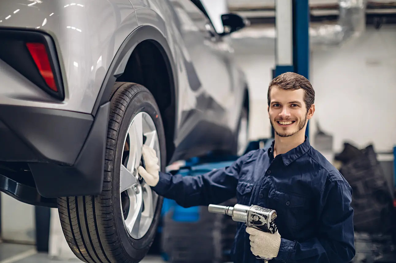 Reifenhandel und Service Reifenhandel und Service