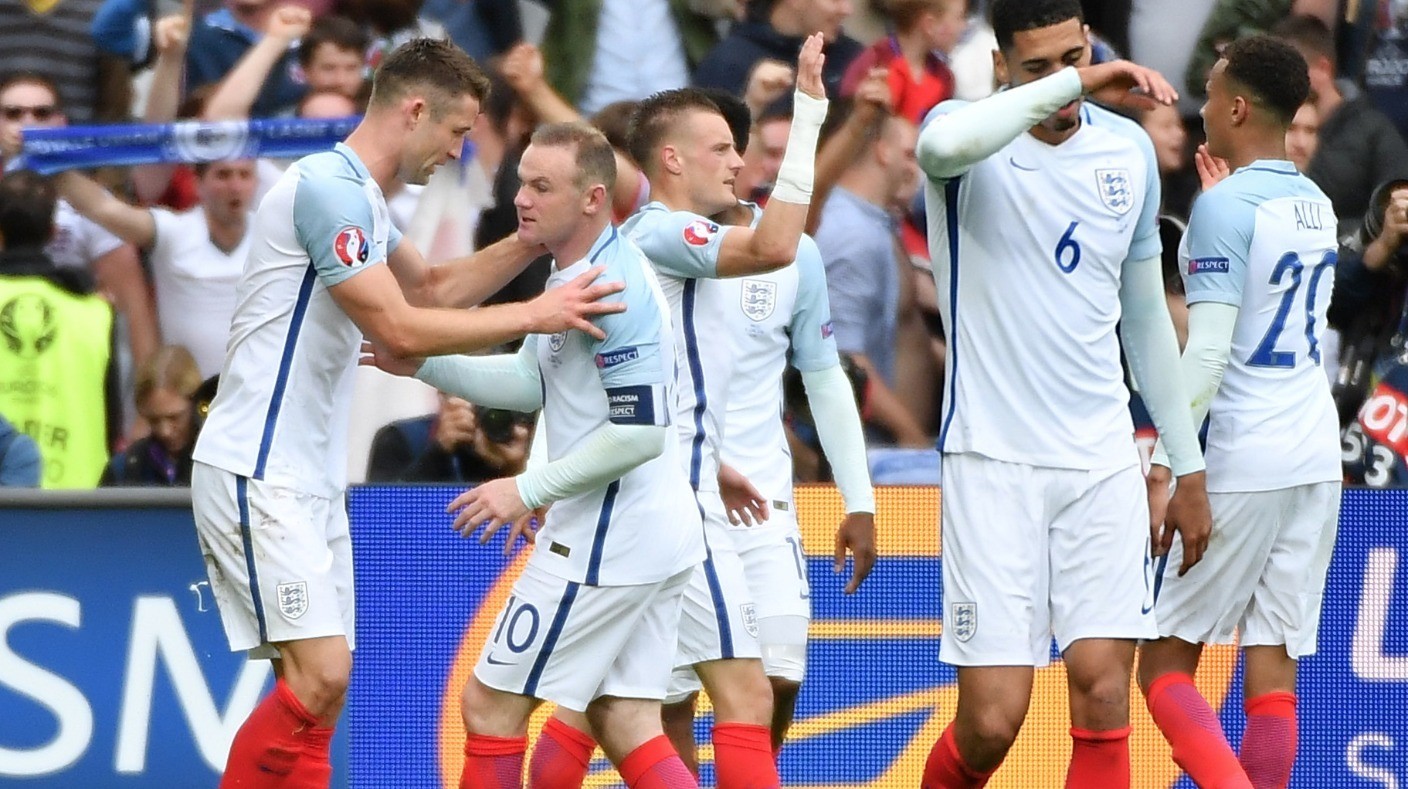 Smalling England Have The Best Forwards At Euro 16 Itv Football