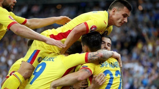 Euro 2016 Report and Highlights: France 2-1 Romania | ITV Football