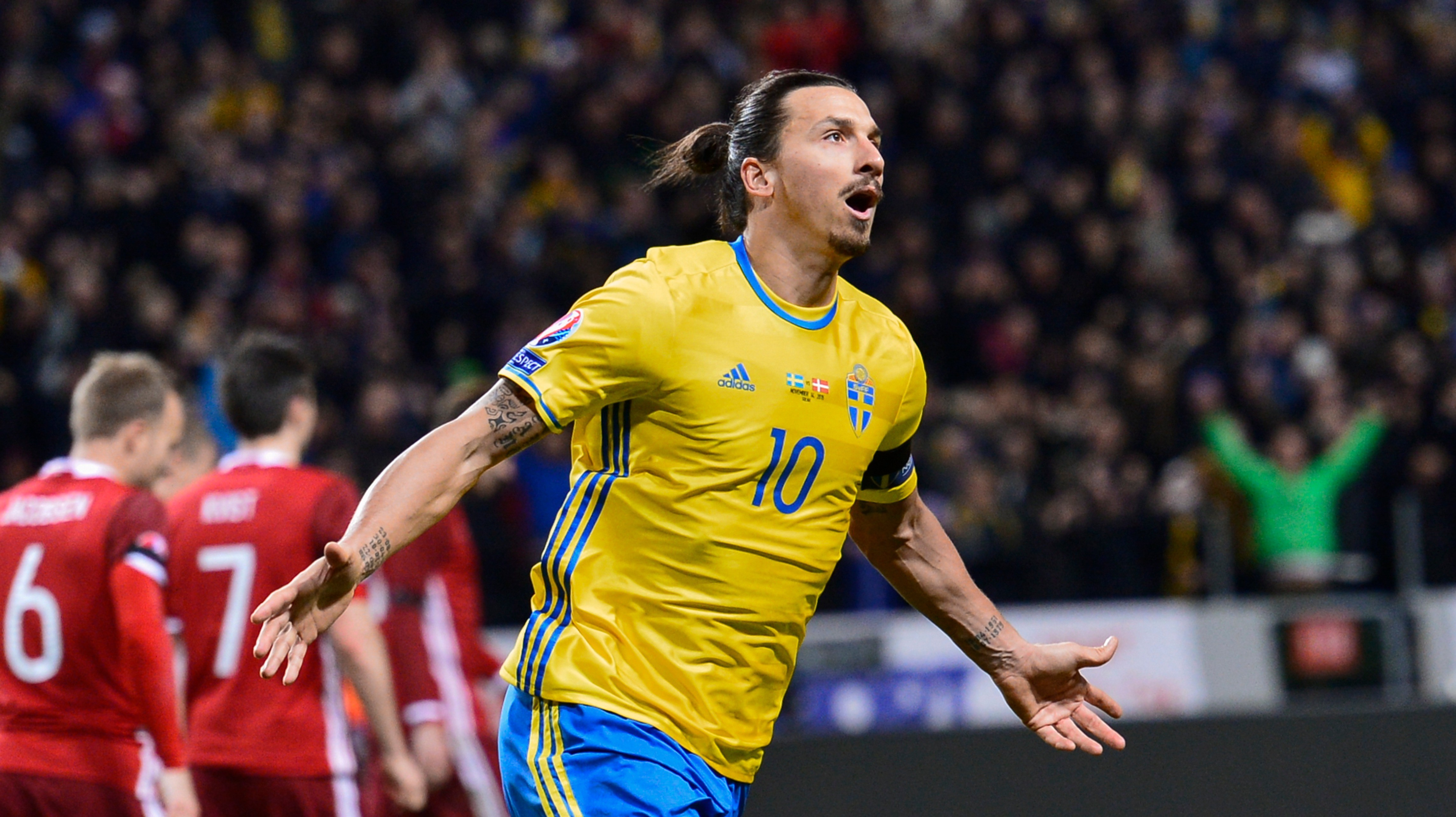 Карьера ибрагимовича. Златан Ибрагимович. Zlatan Ibrahimovic Euro 2016. Златан Ибрагимович фото. Златан Ибрагимович евро.