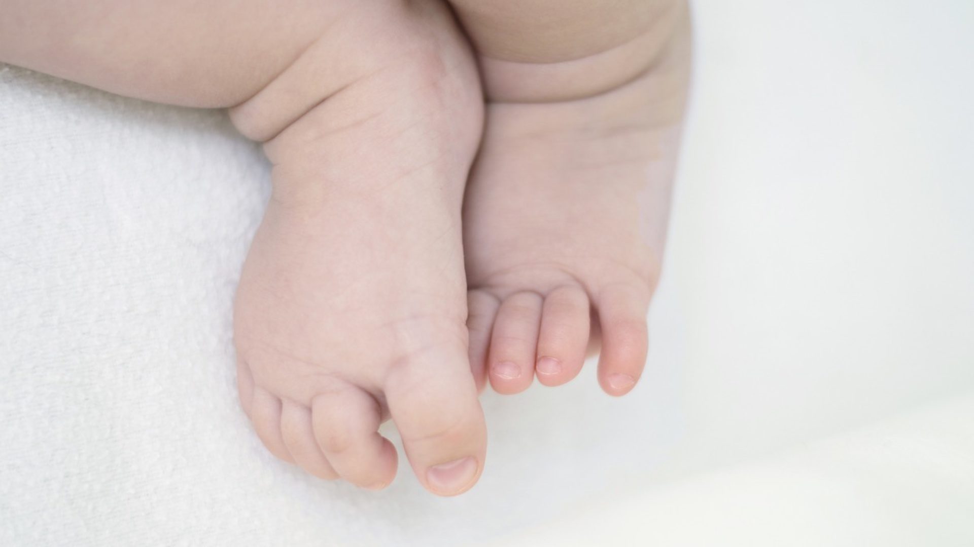 Signs and Symptoms of a Pediatric Ingrown Toenail | Arizona Foot Doctors