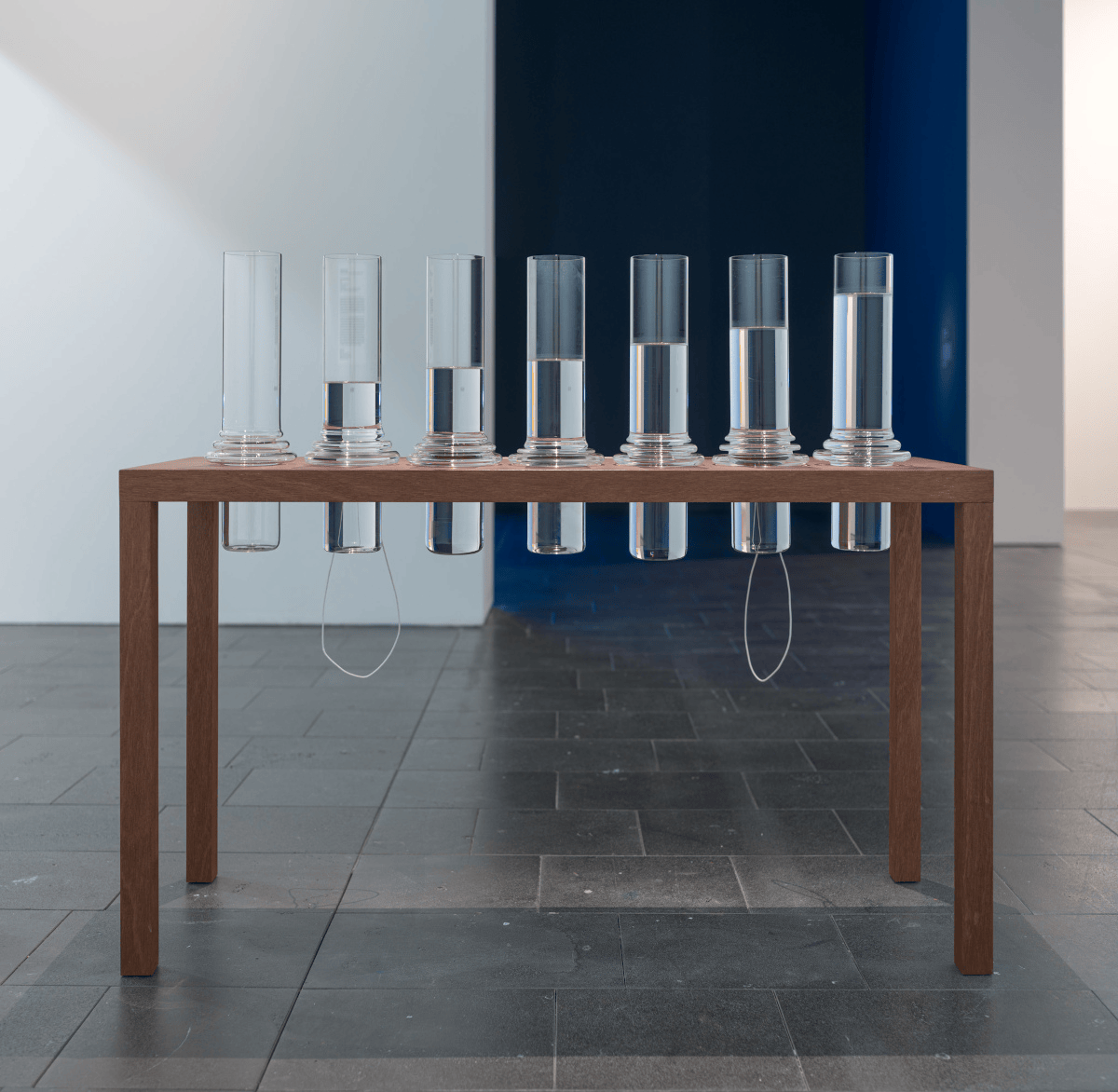 A photo of an instrument made out of glass and water.