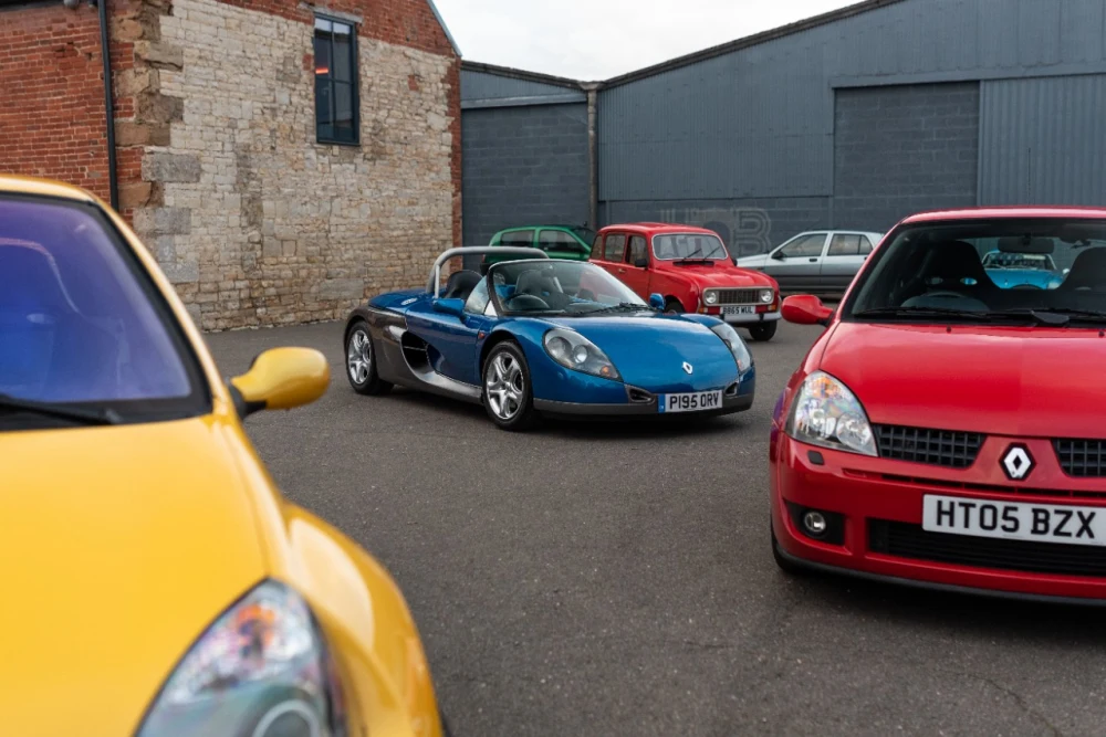 Record-breaking Renaults: The Renault Collection Sold! Sport Spider 