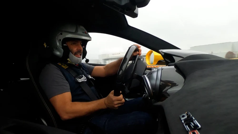 Chris Harris Drives The Ferrari 812 Competizione - Interior