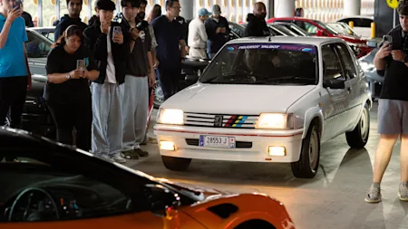Image for article titled: Supercars and classics wow the crowds at Sydney Coffee Run