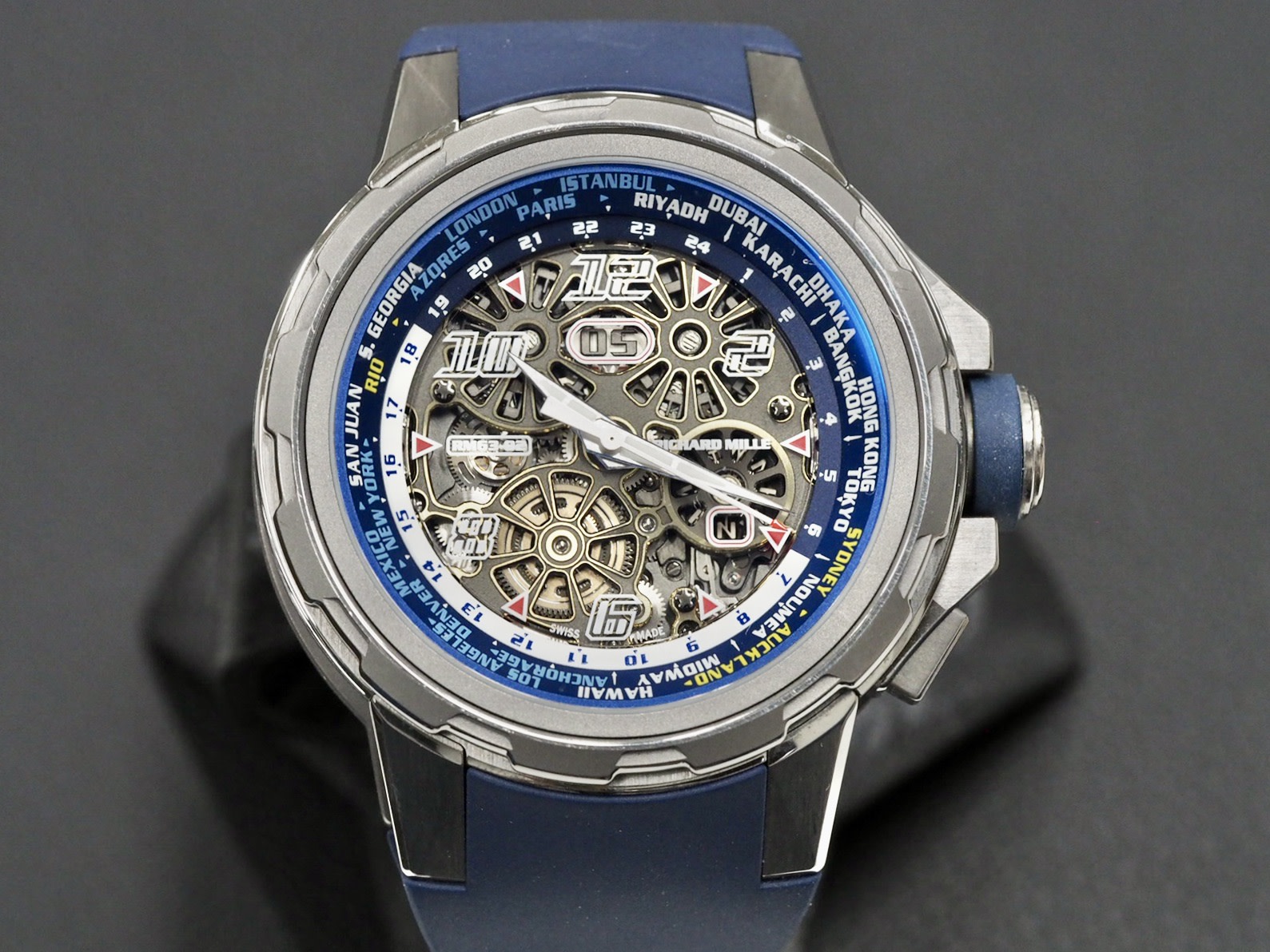 The RM63-02 combines Richard Mille's avante-garde design with a traditional and highly practical complication. 0
