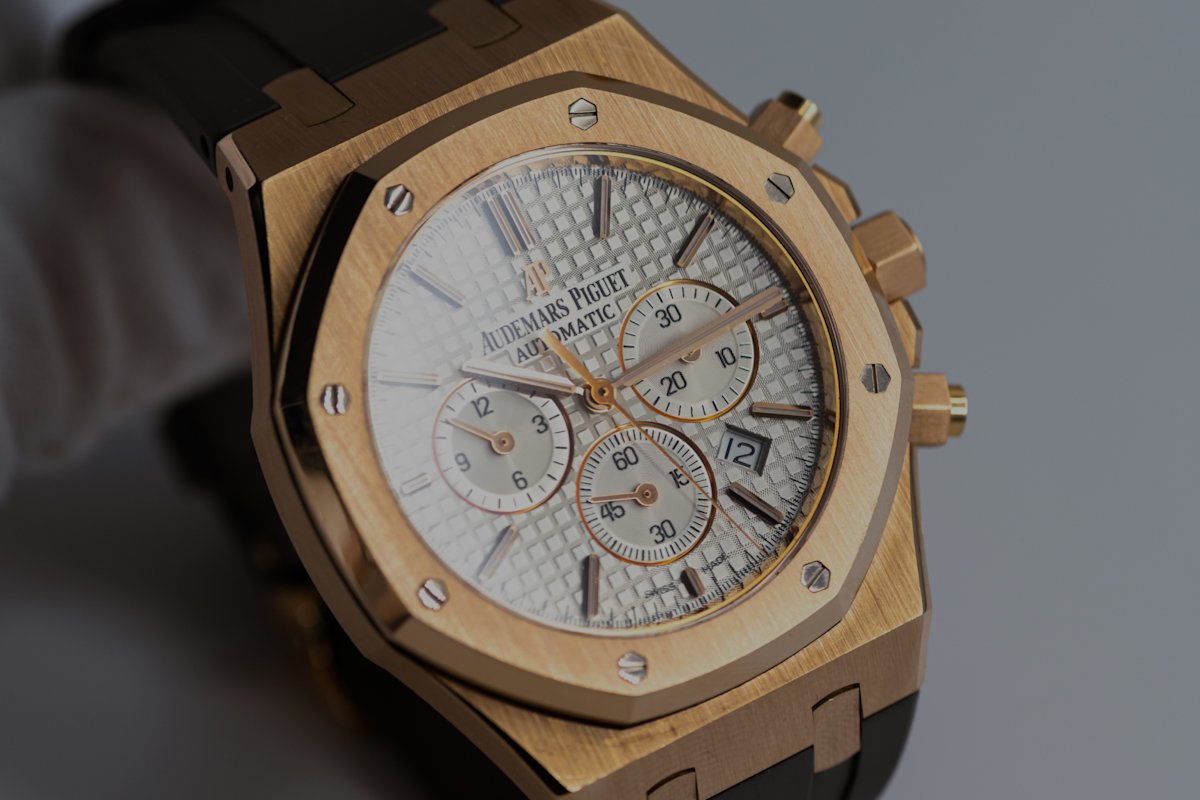 Sell your watch for free 24/7 Online Auctions