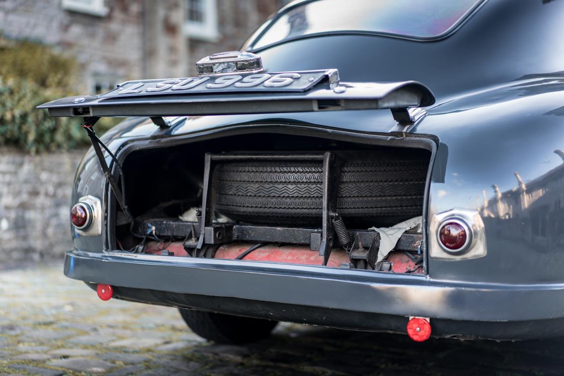 Spark Aston Martin DB2 No.32 ル・マン1952年 Spark Aston Martin DB2 No.32 ル・マン1952年