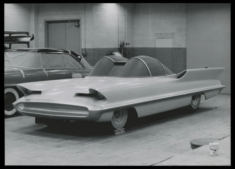 Wednesday One-off: Lincoln Futura Collecting Cars