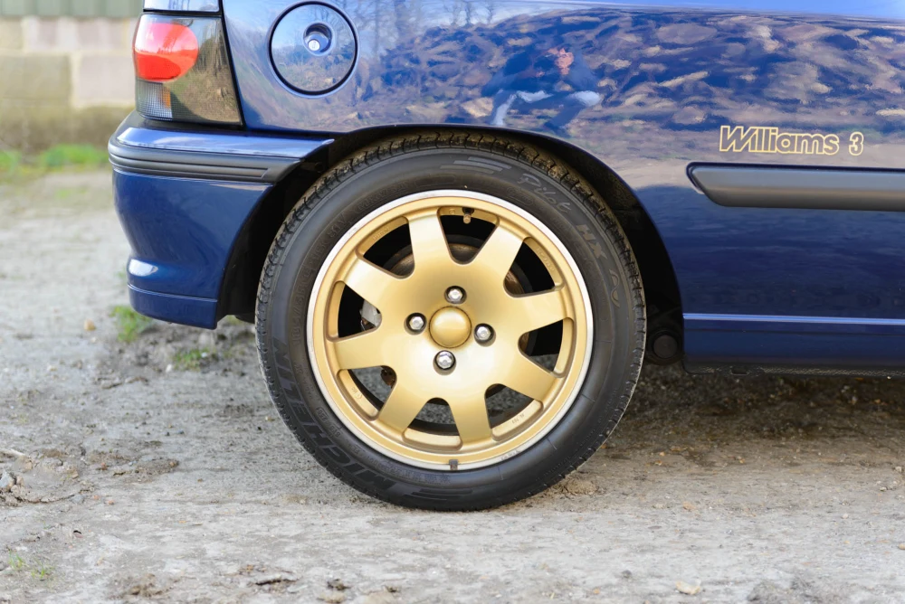 Renault Clio Williams 3 (8)