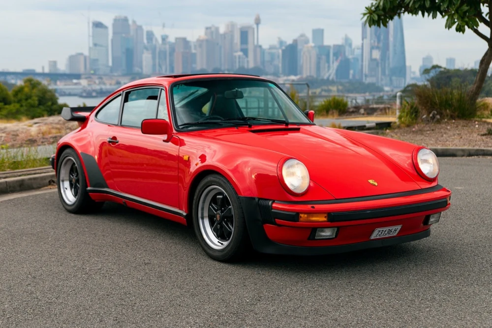 Roadster Rush As Bidders Gear Up For Summer Carrera 3.2 Guards Red