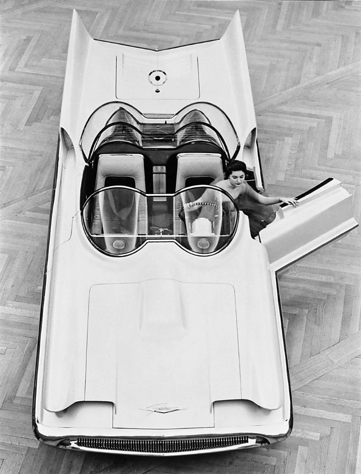 Wednesday One-Off: Lincoln Futura