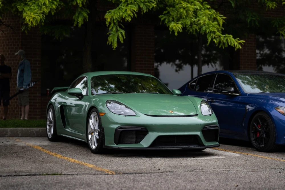 Coffee Run With Throttle House In Canada Cayman GT4