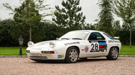 Image for article titled: Auction Highlight: 1988 Porsche 928 S4 Sport Equipment