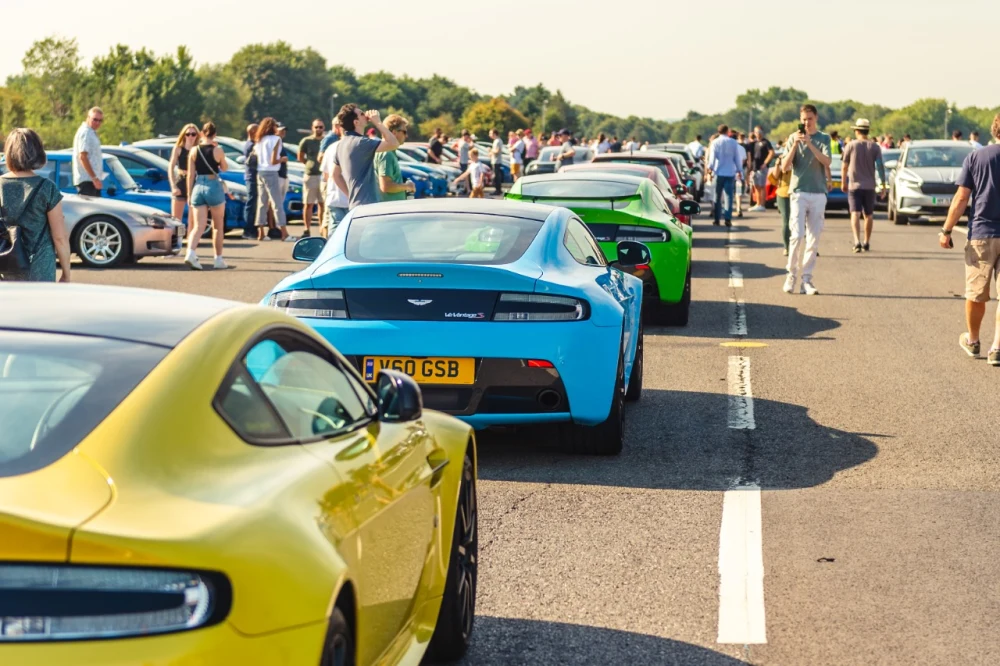 750 Cars Attend Our Coffee Run At Mercedes-benz Brooklands Aston Martin V12 Vantage S